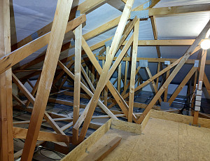 Zateplení novostavby bungalovu pomocí foukané izolace